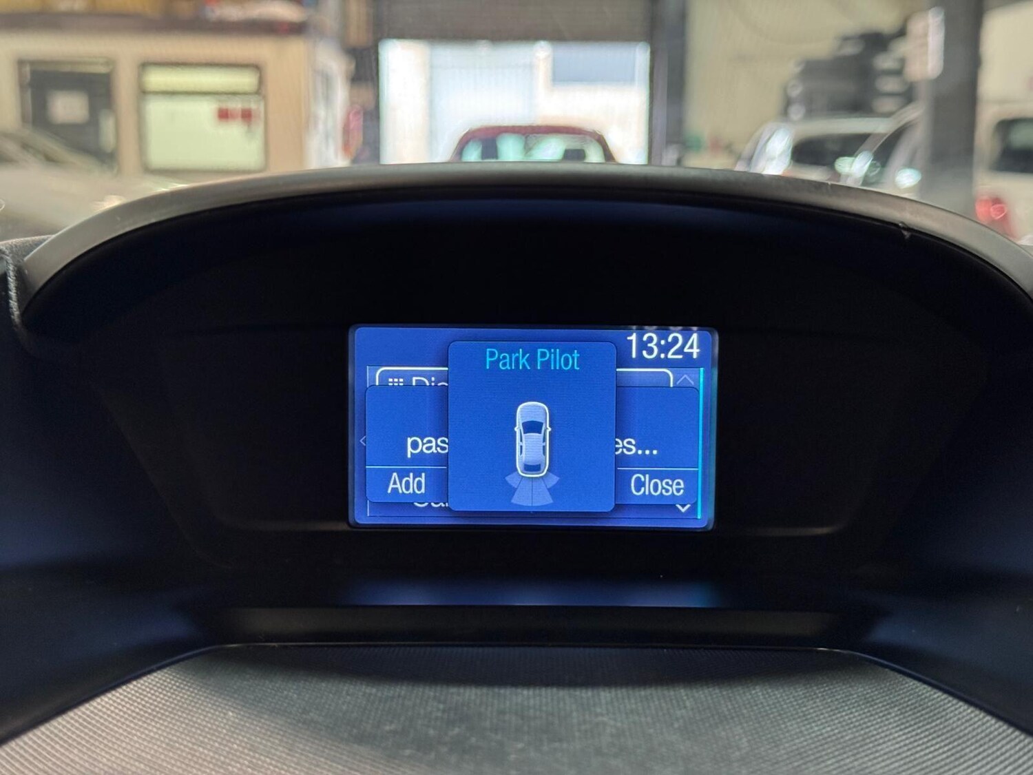 Used Ford Kuga 2015 for sale - 76270797: Photo 36