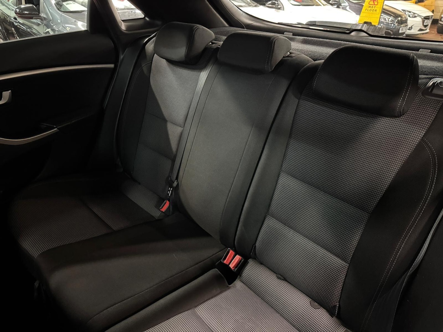 Used Hyundai i30 2013 for sale - 78047589: Photo 28