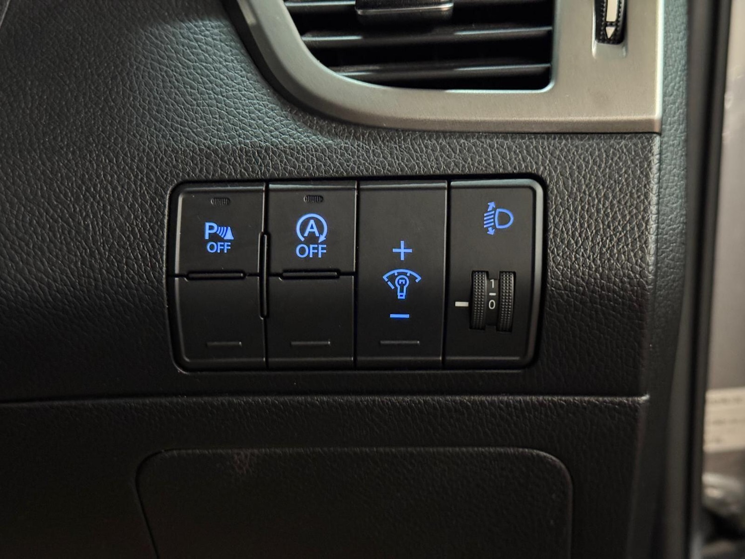 Used Hyundai i30 2013 for sale - 78047589: Photo 40