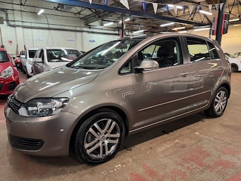 Used Volkswagen Golf Plus 2013 for sale - 77658271: Photo