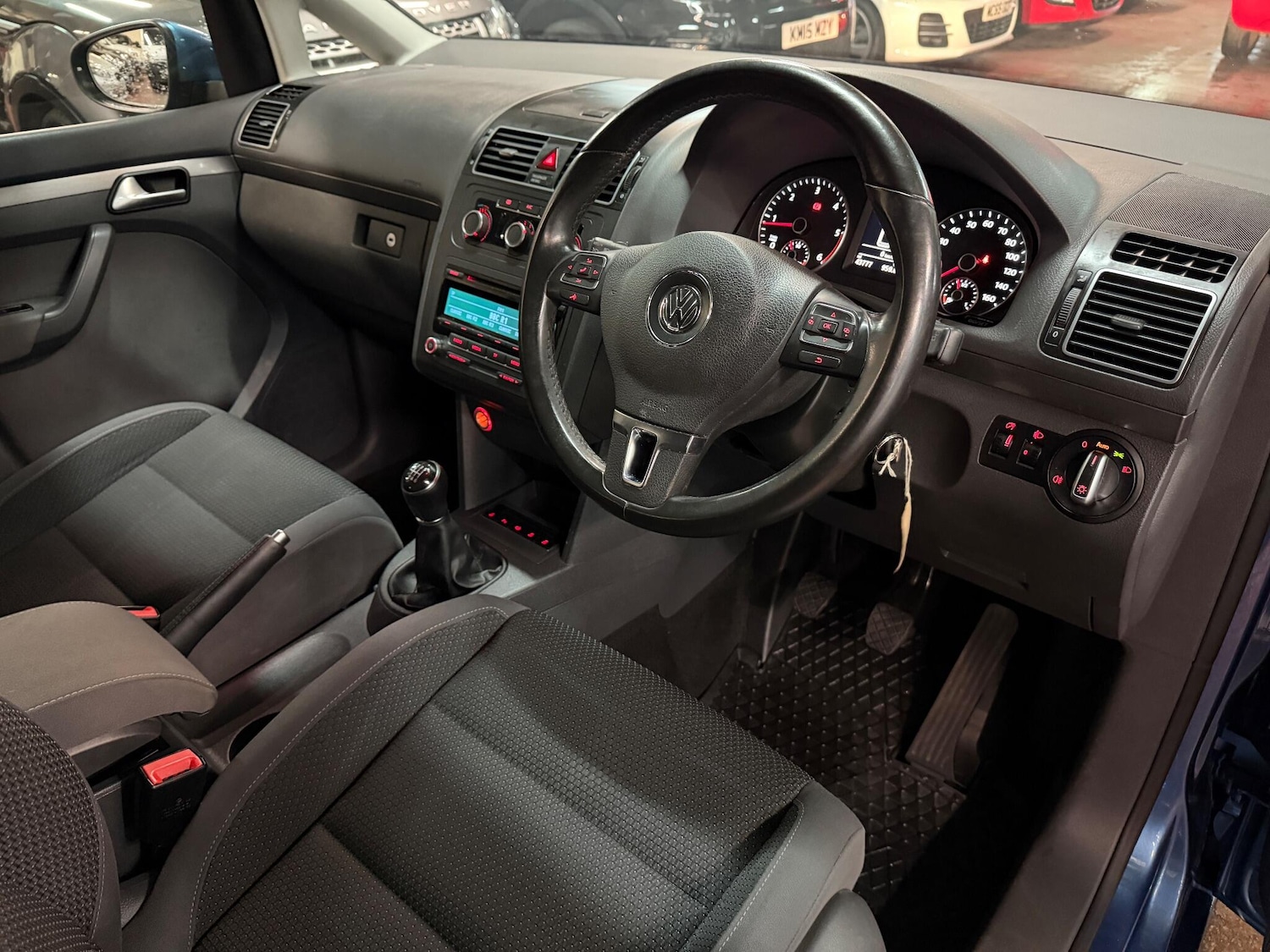 Used Volkswagen Touran 2014 for sale - 76159126: Photo 18