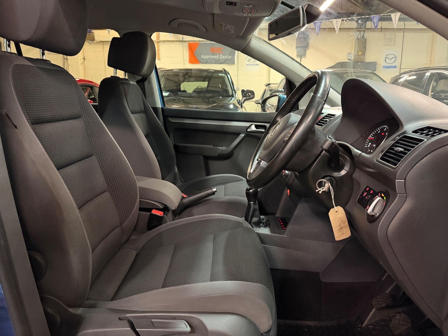 Used Volkswagen Touran 2014 for sale - 76159126: Photo 23