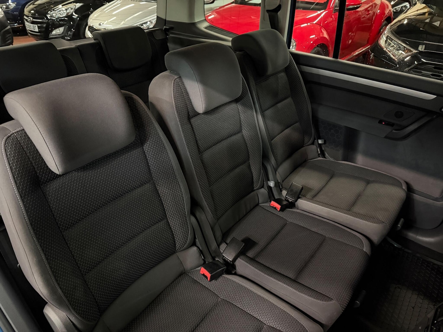 Used Volkswagen Touran 2014 for sale - 76159126: Photo 27
