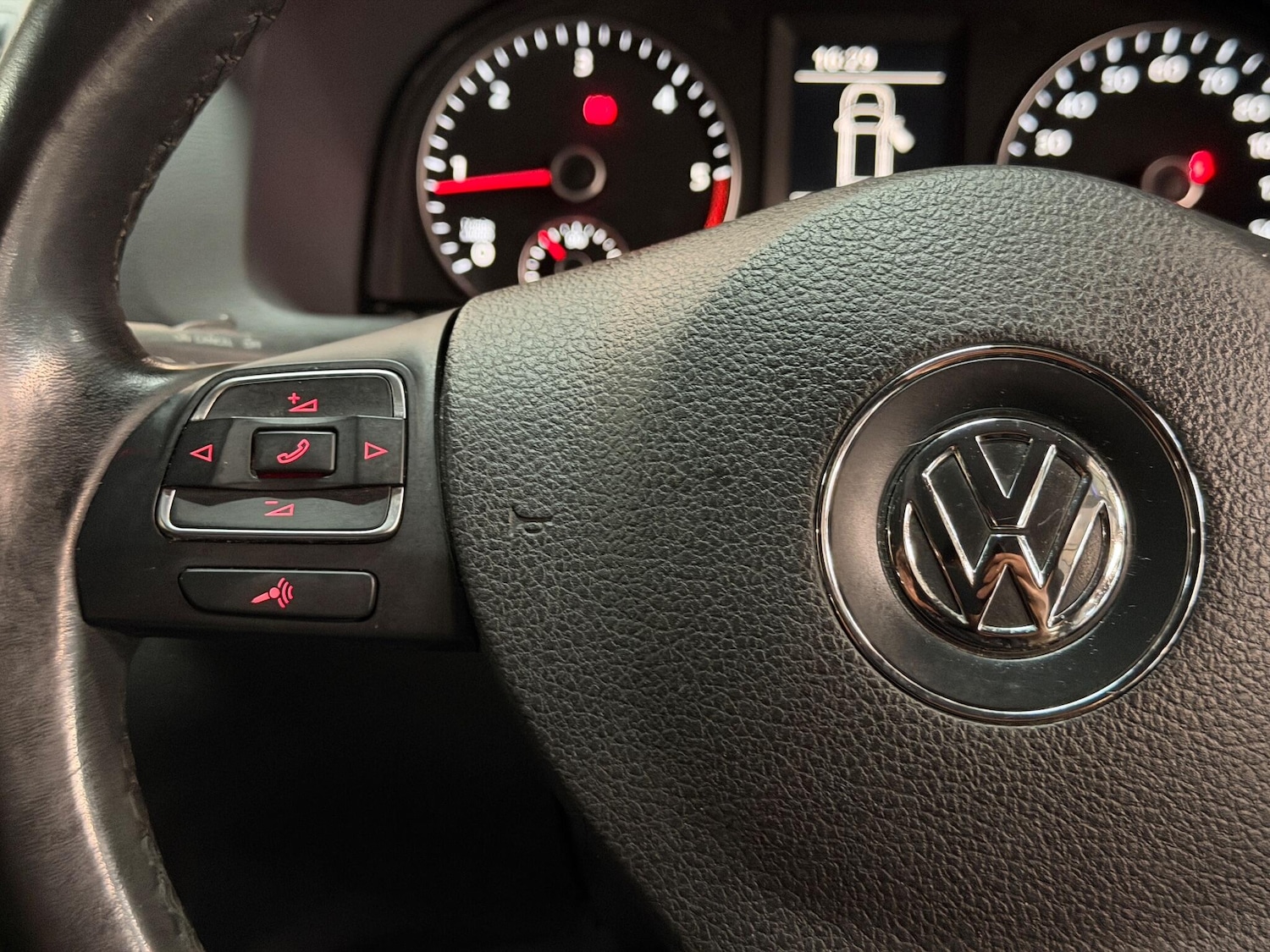 Used Volkswagen Touran 2014 for sale - 76159126: Photo 37