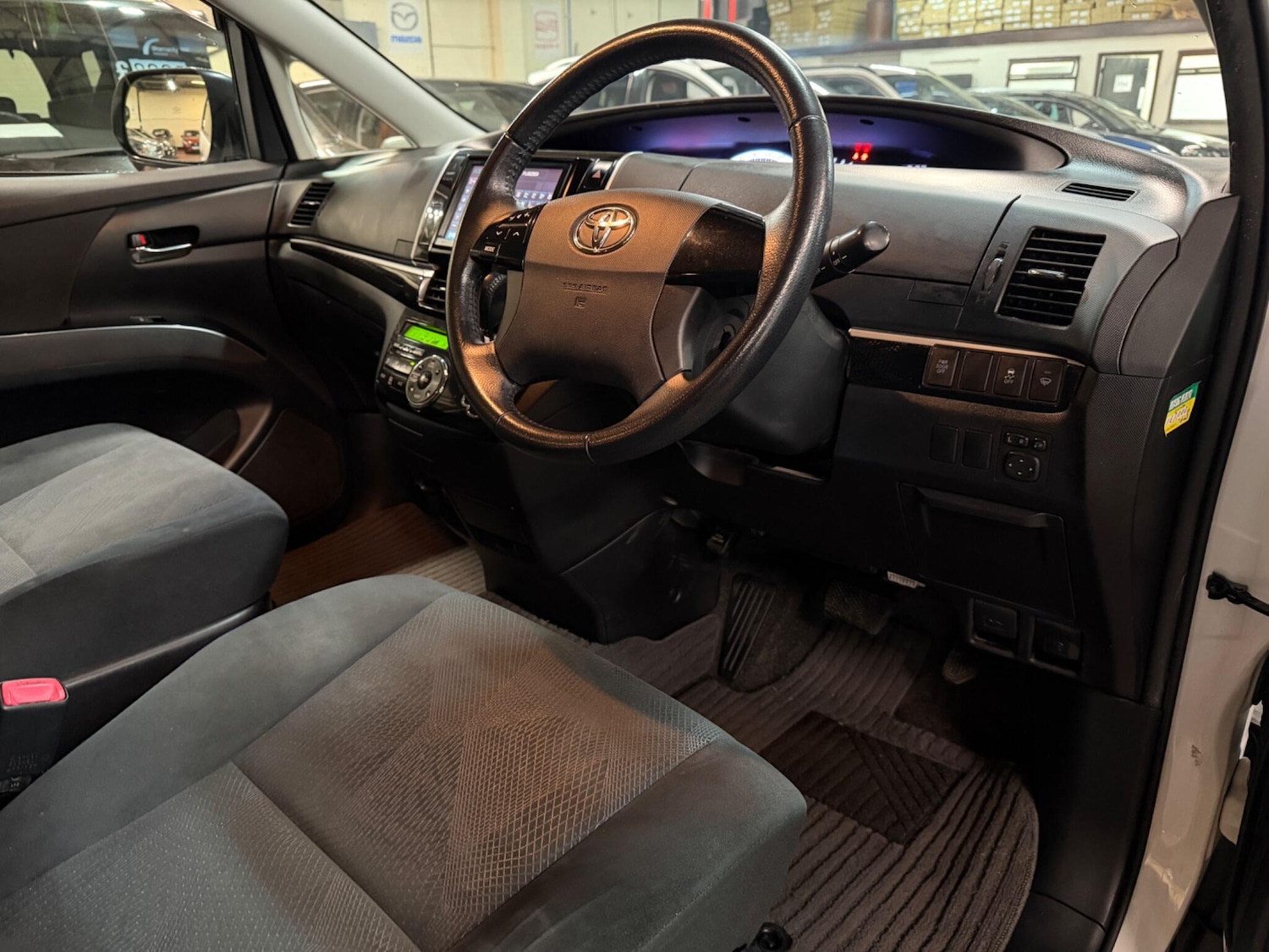 Used Toyota Estima for sale - 77468635: Photo 12