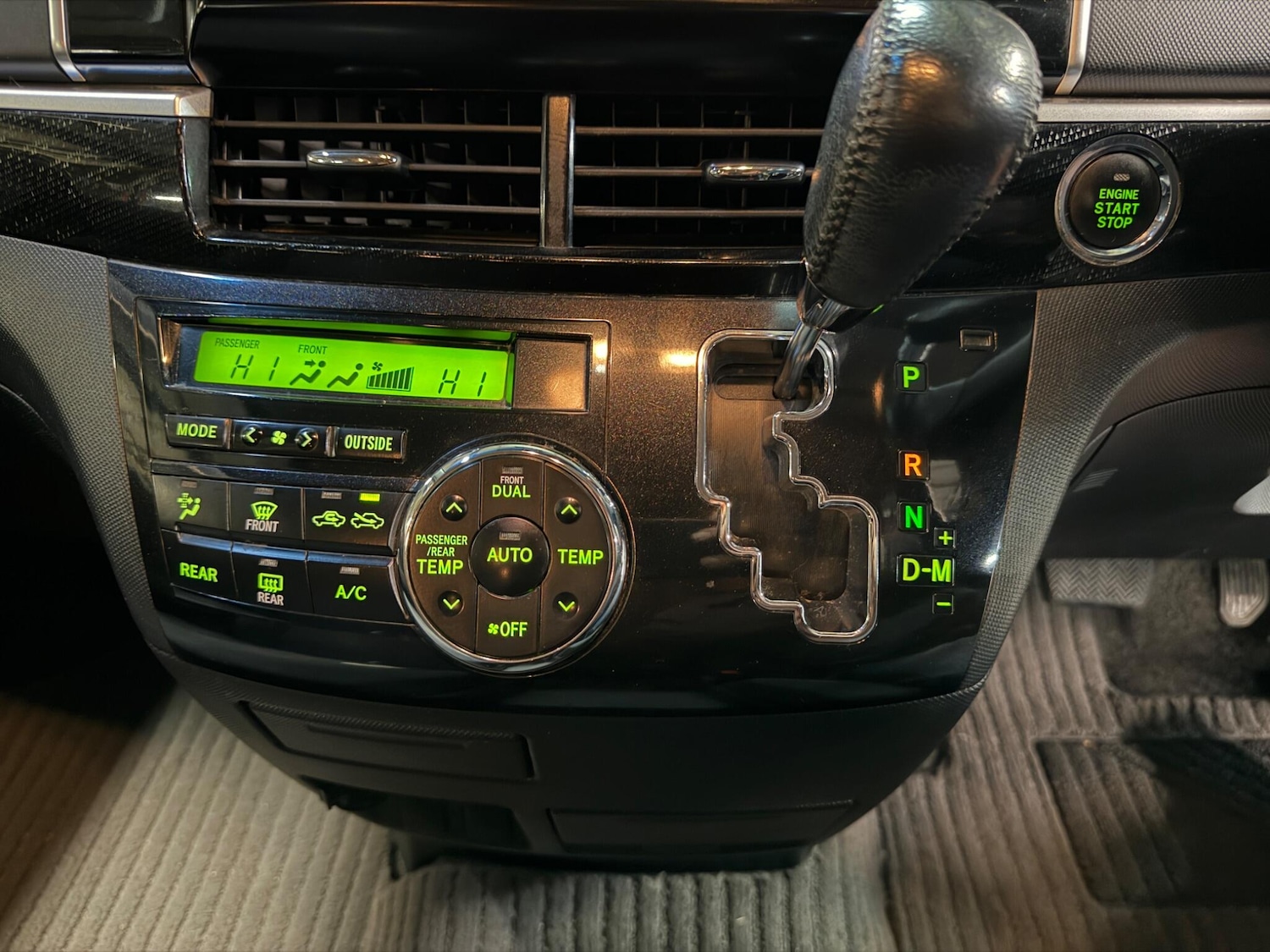 Used Toyota Estima for sale - 77468635: Photo 13