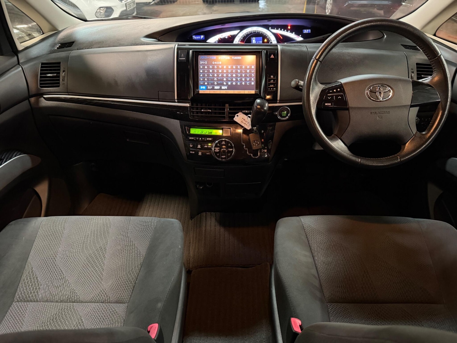 Used Toyota Estima for sale - 77468635: Photo 34