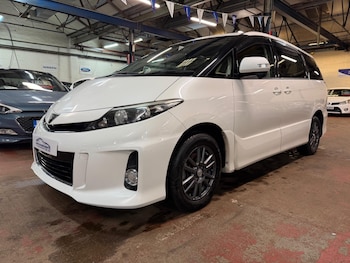 Used Toyota Estima 2015 for sale - 77468635: Photo