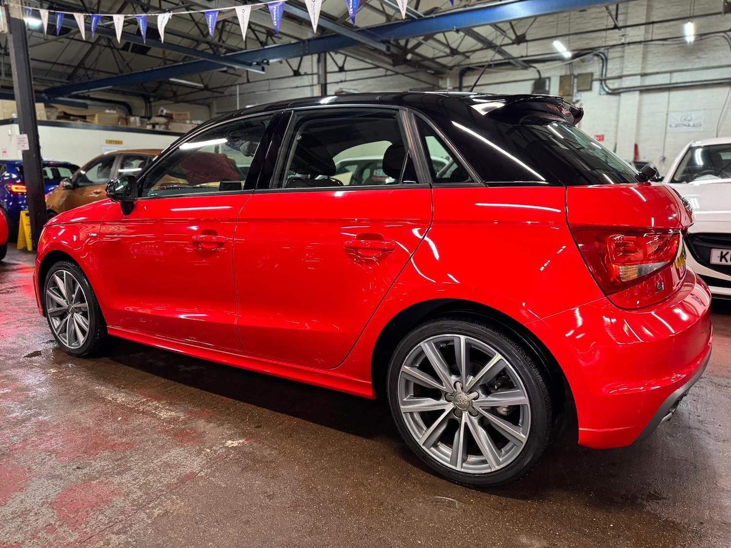 Used Audi A1 for sale - 76993513: Photo 6