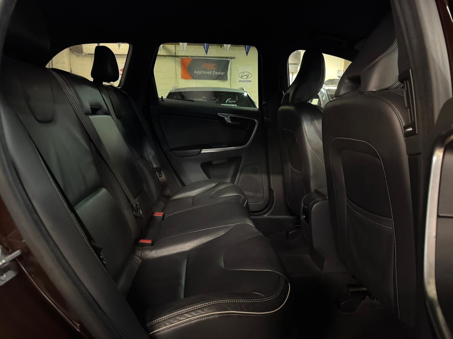 Used Volvo XC60 for sale - 76688527: Photo 25