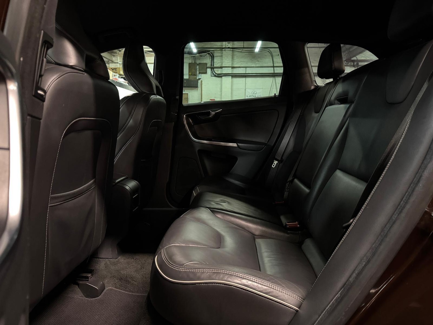 Used Volvo XC60 for sale - 76688527: Photo 28