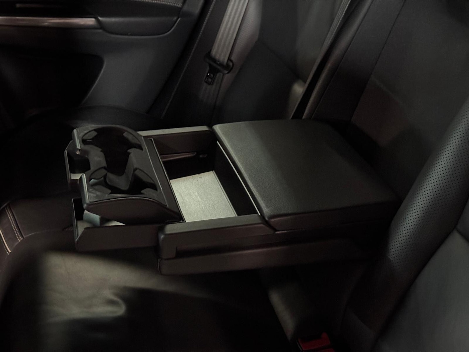 Used Volvo XC60 for sale - 76688527: Photo 32