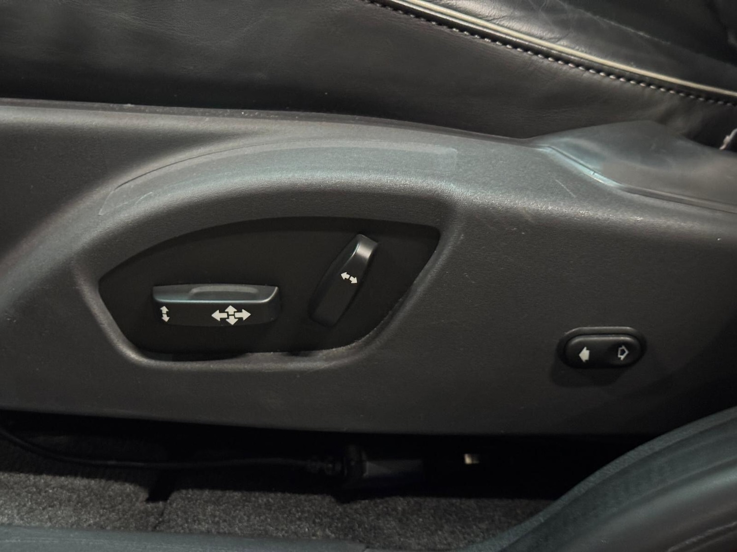 Used Volvo XC60 for sale - 76688527: Photo 42