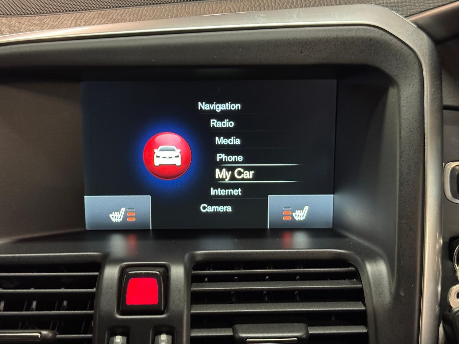 Used Volvo XC60 for sale - 76688527: Photo 51