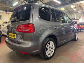 Used Volkswagen Touran 2014 for sale - 74611036: Photo