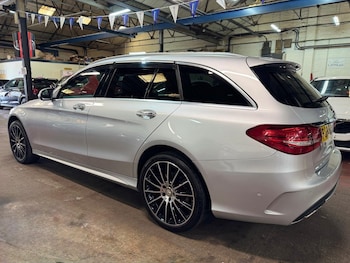 Used Mercedes-Benz C Class 2015 for sale - 79132477: Photo