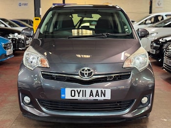 Used Toyota Verso 2011 for sale - 79553584: Photo