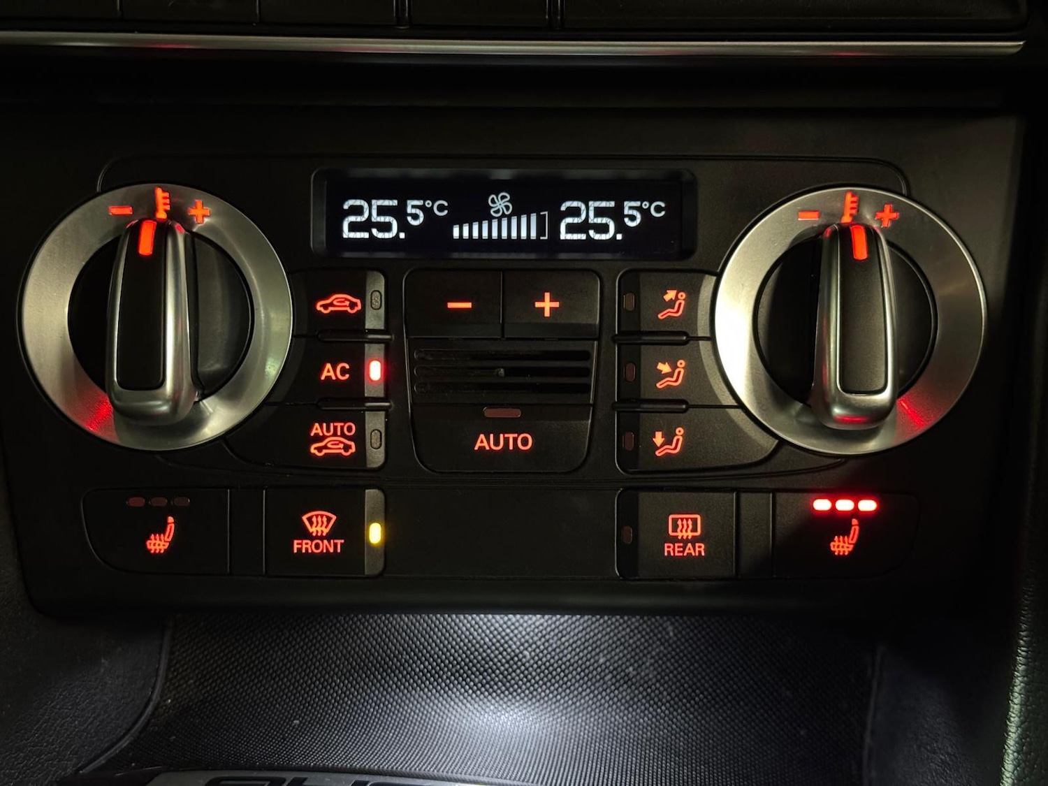 Used Audi Q3 2025 for sale - 76832582: Photo 44