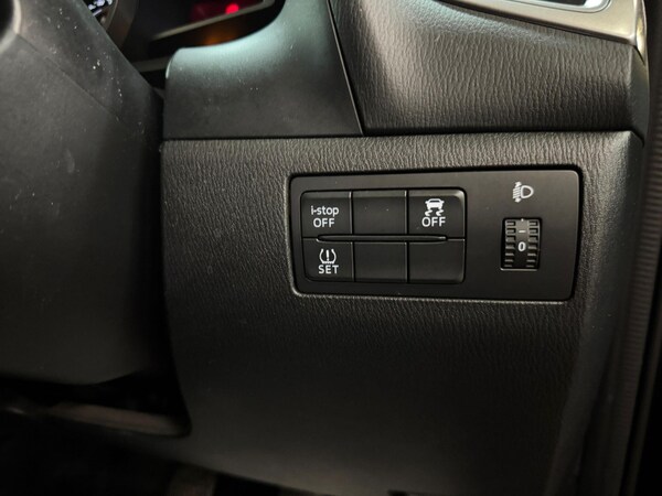 Used Mazda Mazda3 2016 for sale - 75657209: Photo 38