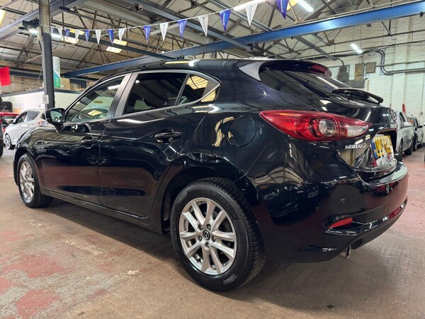 Used Mazda Mazda3 2016 for sale - 75657209: Photo 4