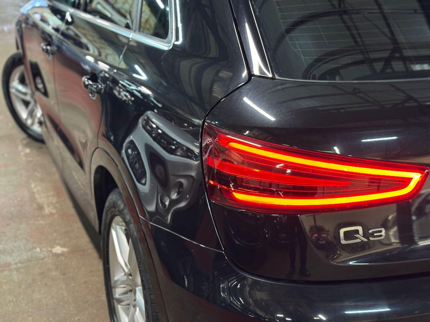 Used Audi Q3 for sale - 76485103: Photo 15