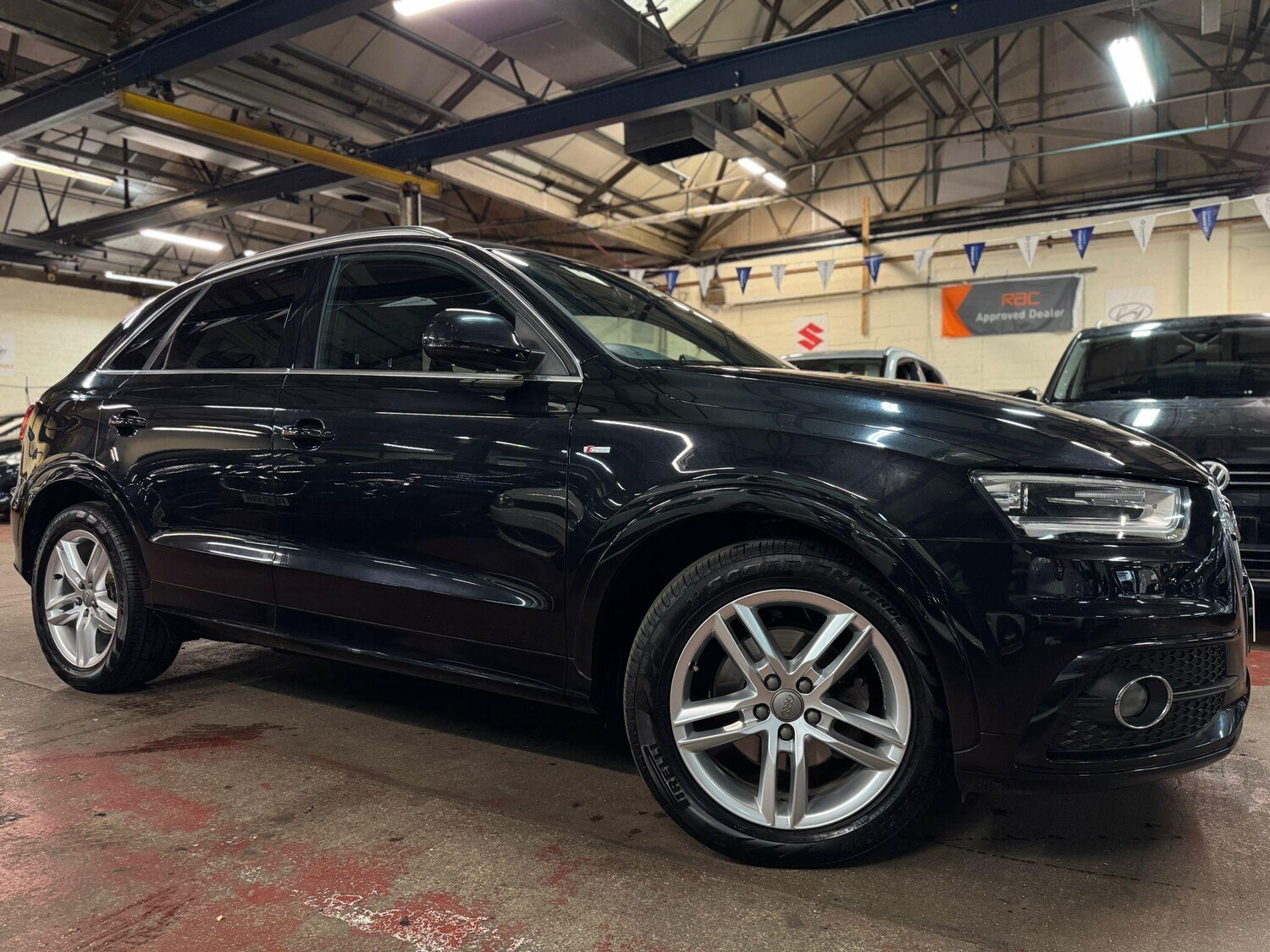 Used Audi Q3 for sale - 76485103: Photo 17