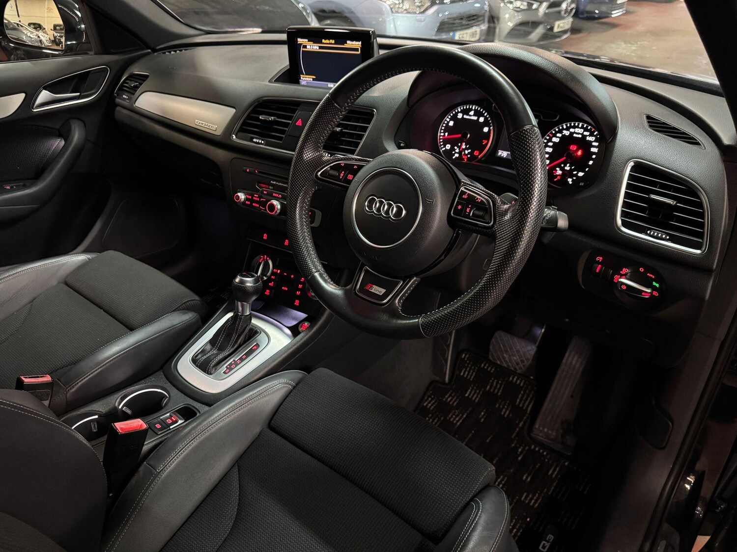 Used Audi Q3 for sale - 76485103: Photo 19