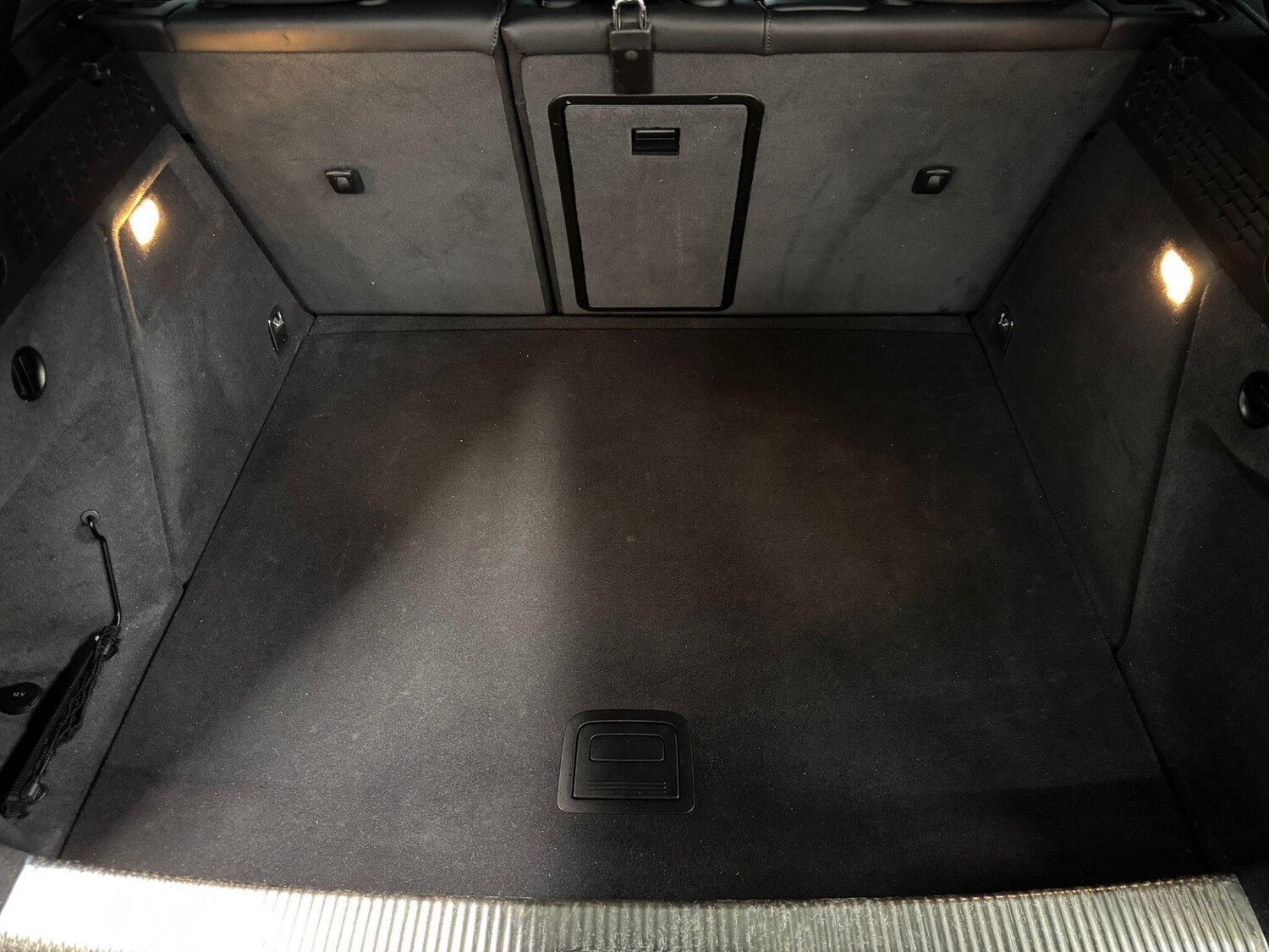 Used Audi Q3 for sale - 76485103: Photo 55