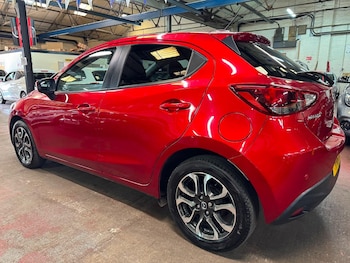 Used Mazda Mazda2 2016 for sale - 79441009: Photo