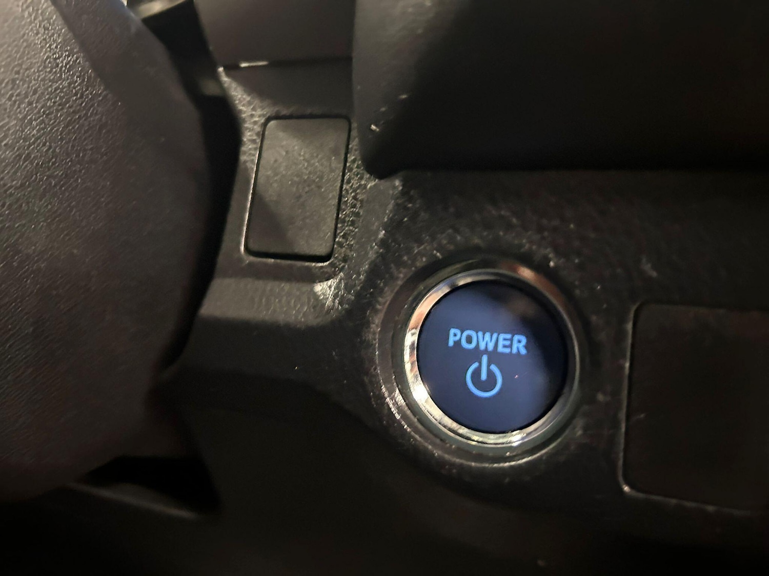 Used Toyota RAV4 2016 for sale - 77794207: Photo 31