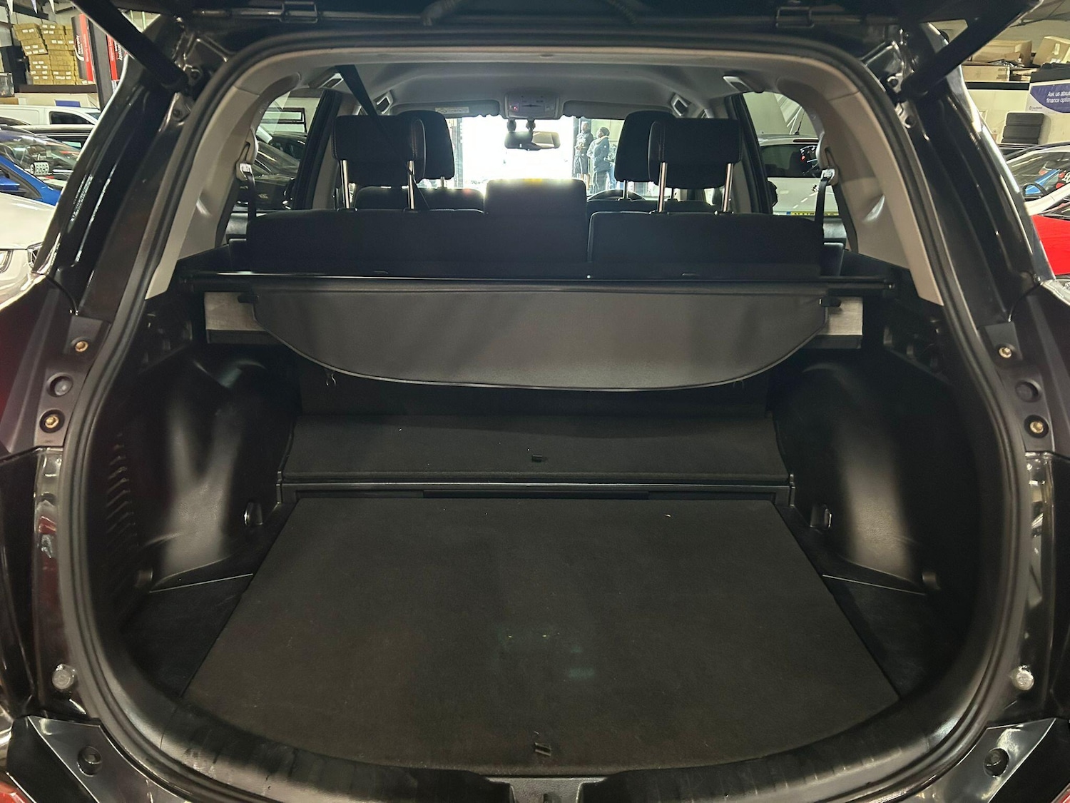 Used Toyota RAV4 2016 for sale - 77794207: Photo 42