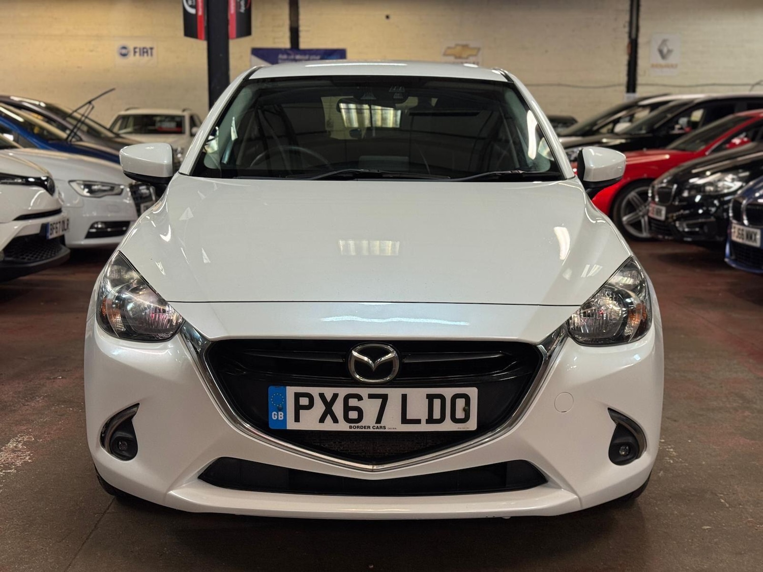Used Mazda Mazda2 2017 for sale - 77752941: Photo 2