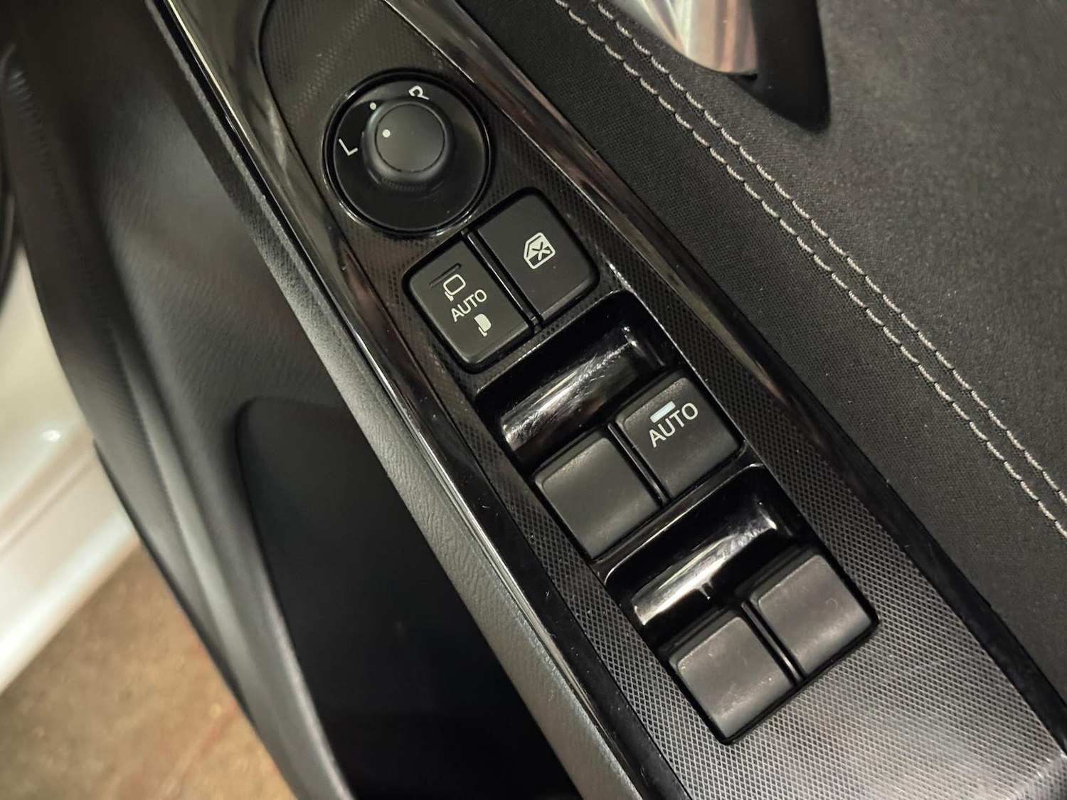 Used Mazda Mazda2 2017 for sale - 77752941: Photo 43