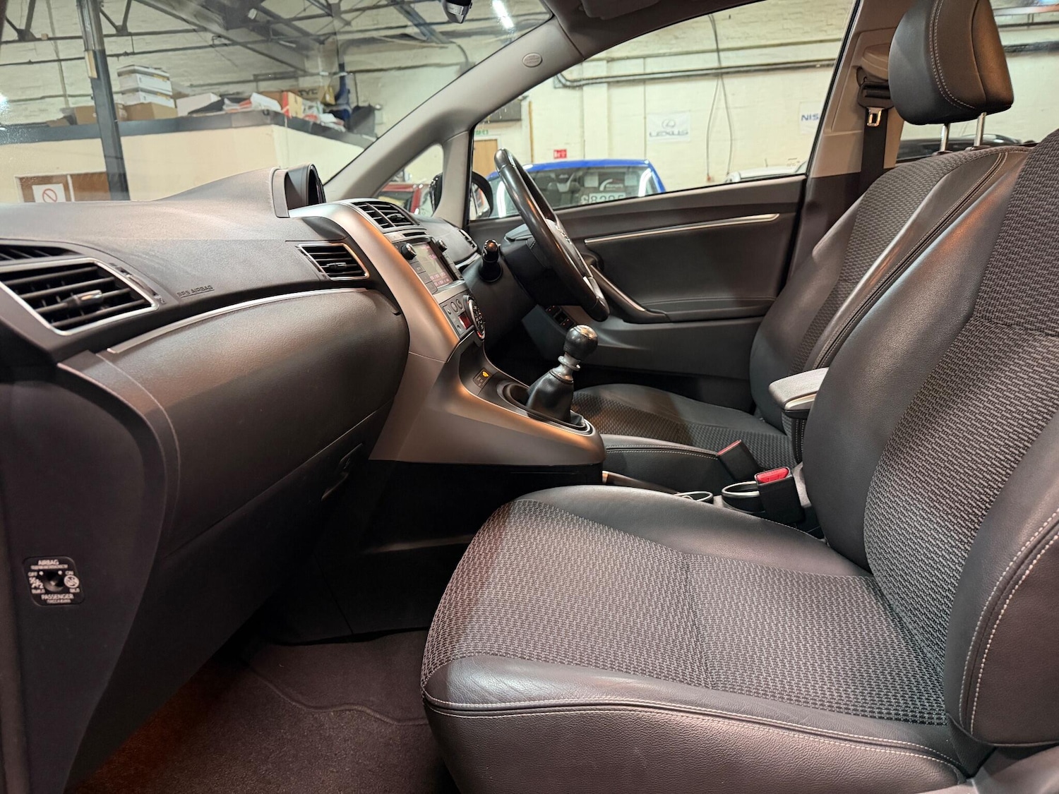 Used Toyota Verso 2014 for sale - 76472328: Photo 17