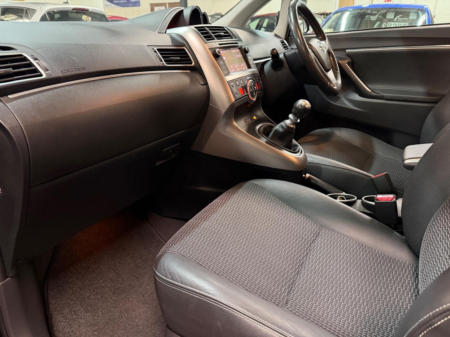 Used Toyota Verso 2014 for sale - 76472328: Photo 19