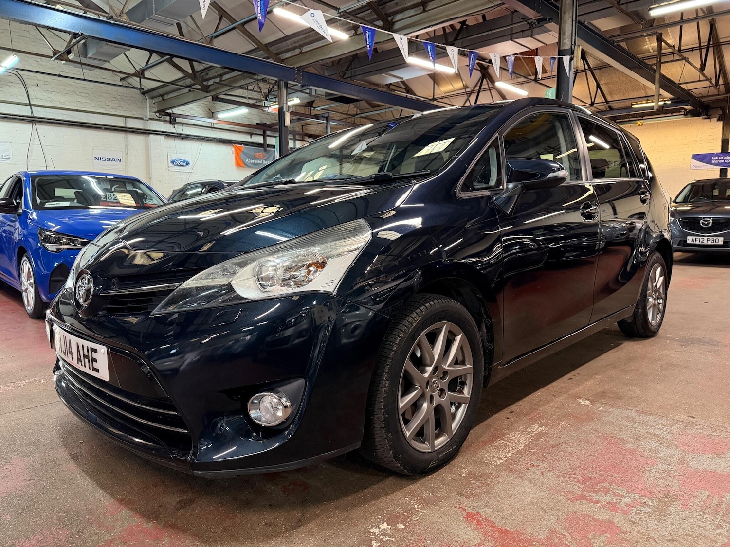 Used Toyota Verso 2014 for sale - 76472328: Photo 3