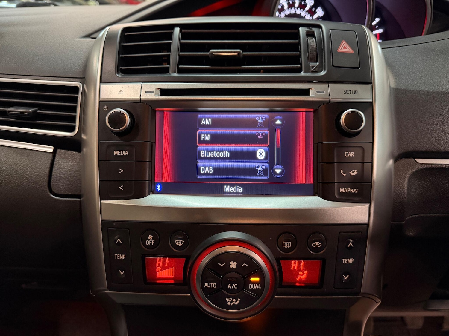 Used Toyota Verso 2014 for sale - 76472328: Photo 33