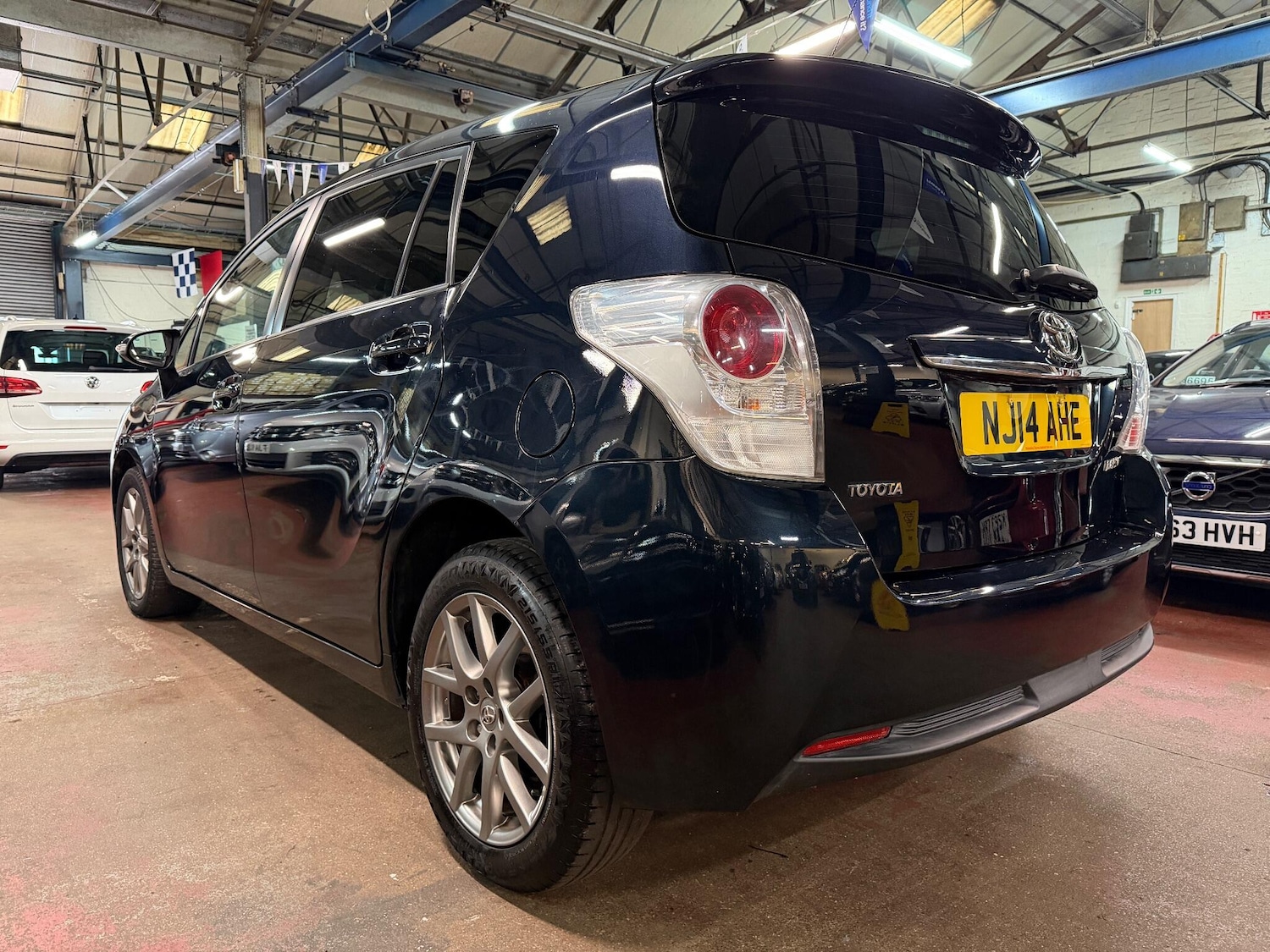 Used Toyota Verso 2014 for sale - 76472328: Photo 6