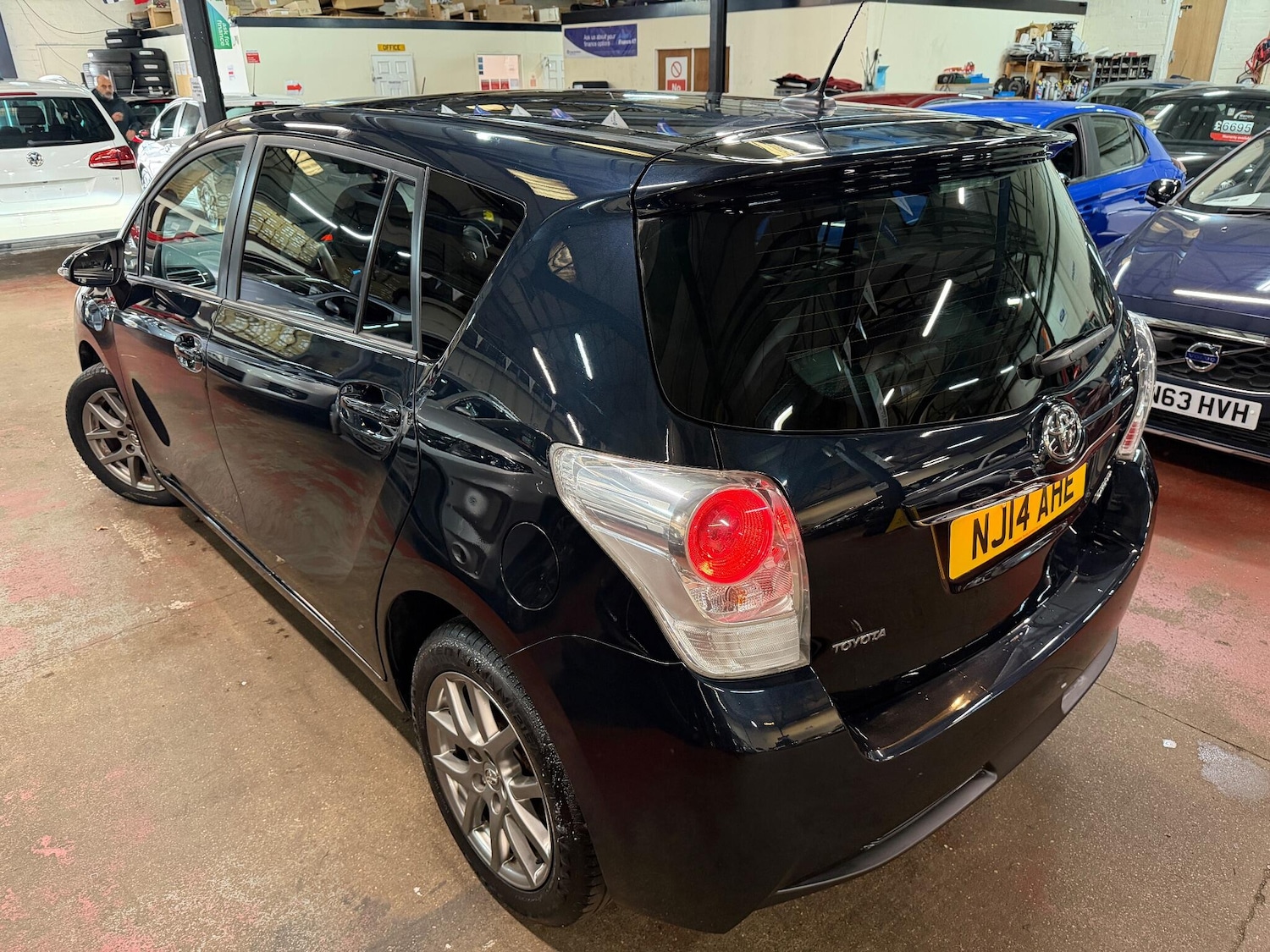 Used Toyota Verso 2014 for sale - 76472328: Photo 9