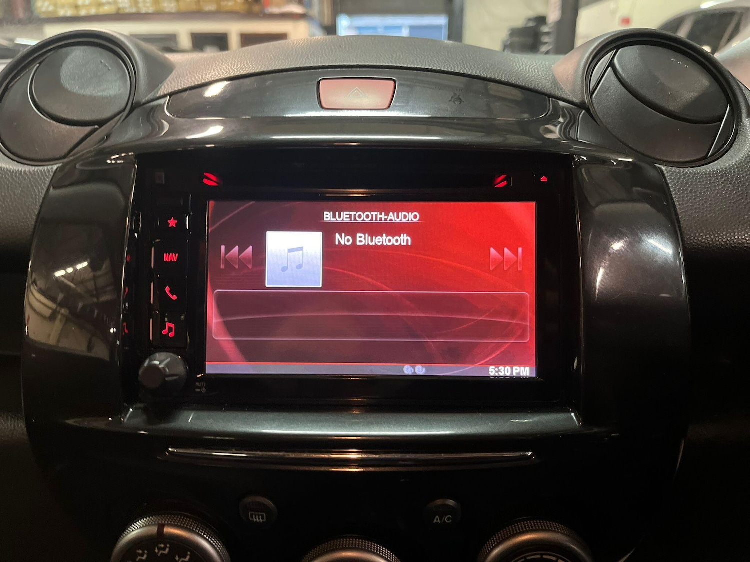 Used Mazda Mazda2 2014 for sale - 76226554: Photo 30