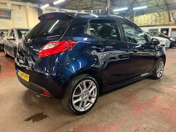 Used Mazda Mazda2 2014 for sale - 76226554: Photo 4