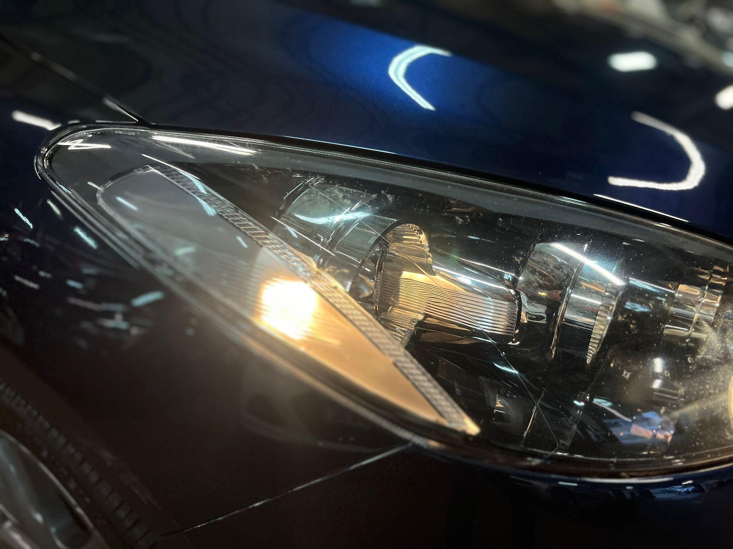 Used Mazda Mazda2 2014 for sale - 76226554: Photo 9