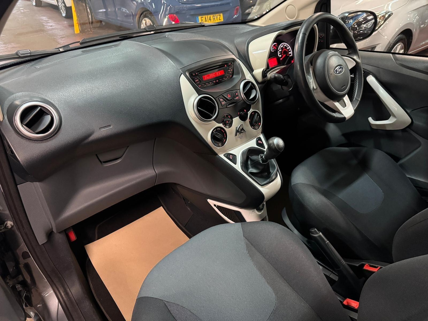 Used Ford Ka 2012 for sale - 76359838: Photo 22