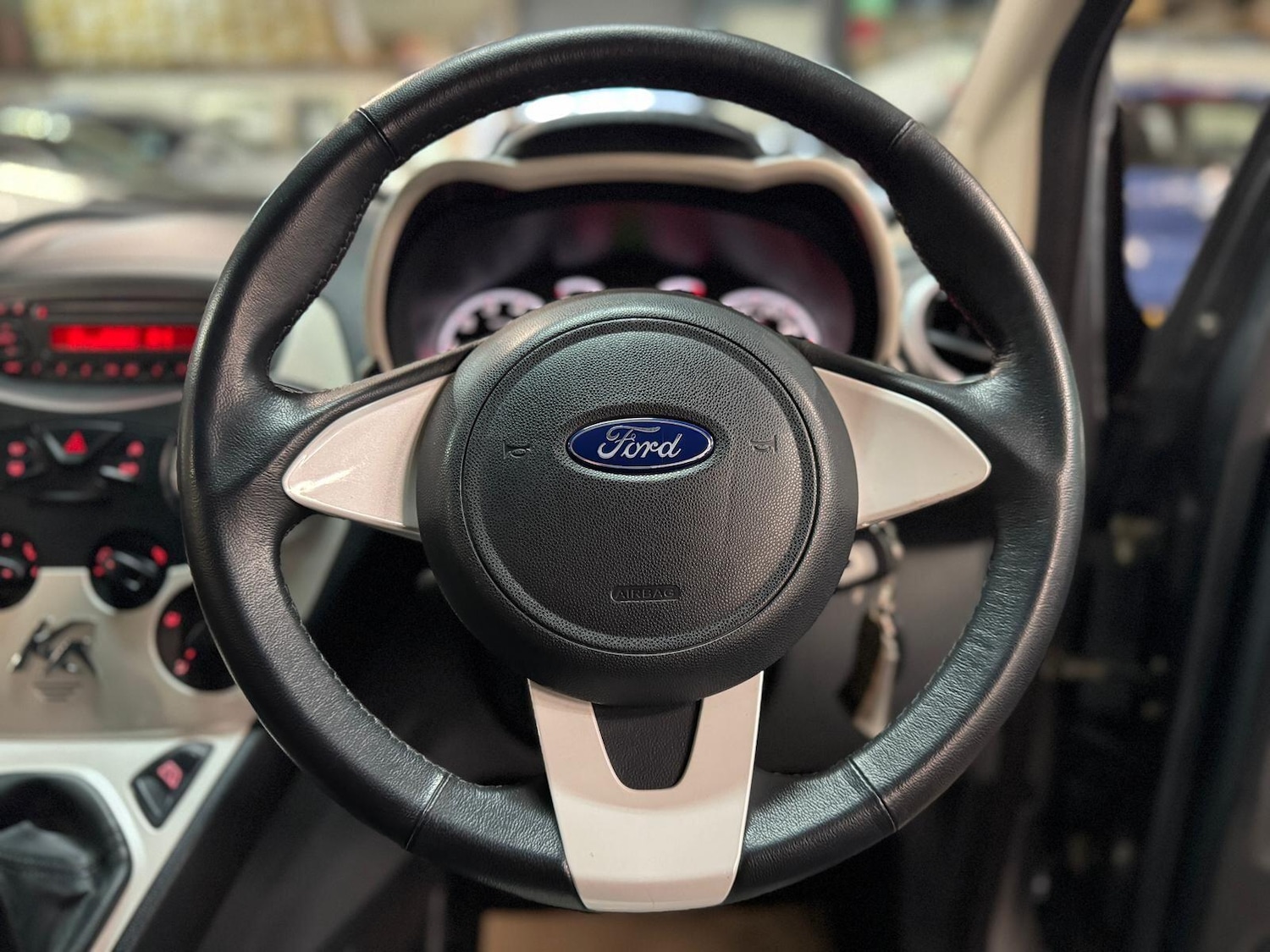Used Ford Ka 2012 for sale - 76359838: Photo 27