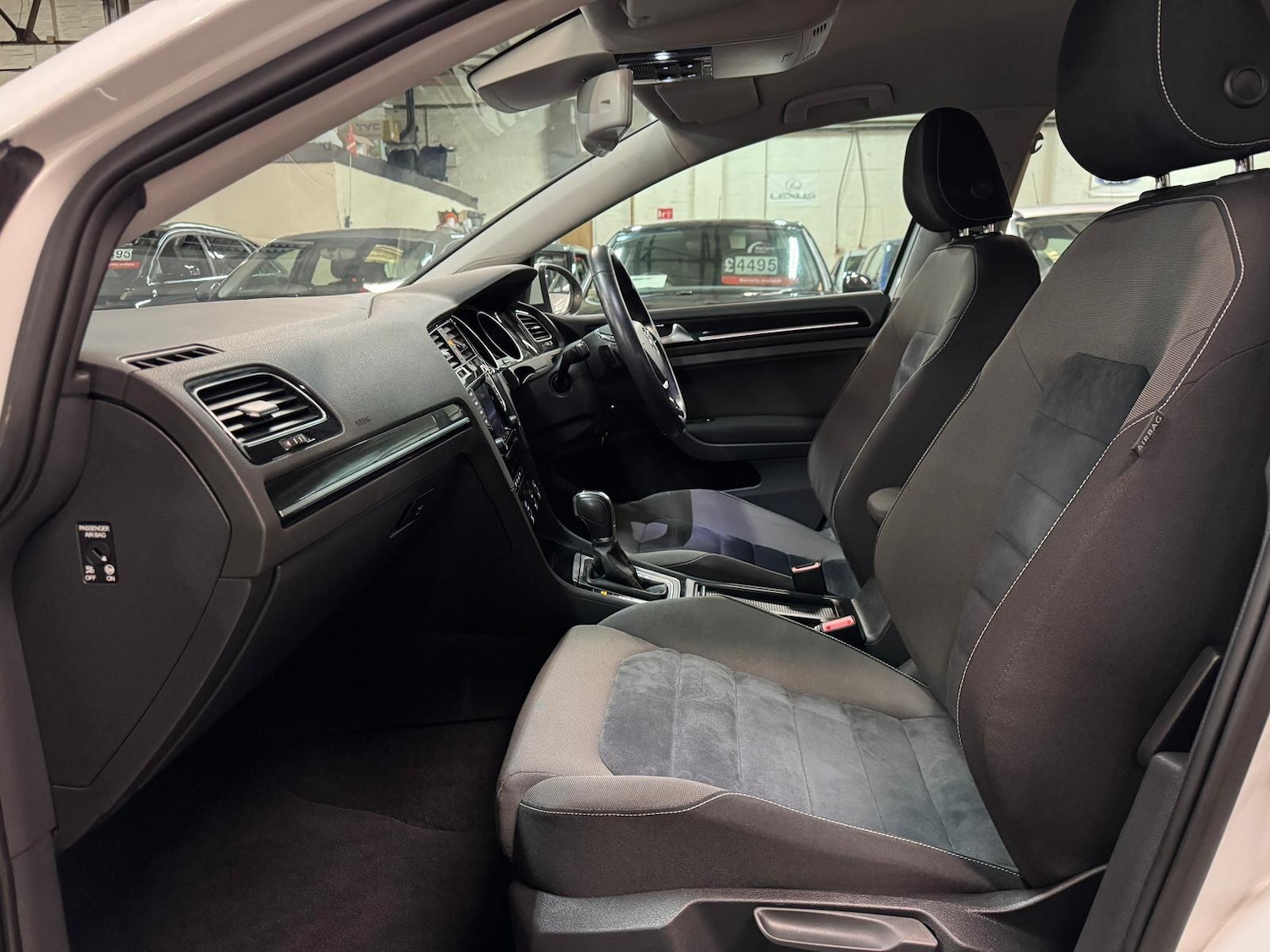 Used Volkswagen Golf for sale - 77598826: Photo 22