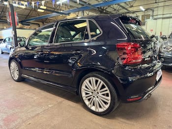 Used Volkswagen Polo 2016 for sale - 79553173: Photo