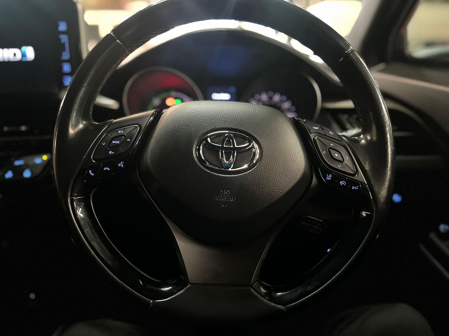 Used Toyota C-HR for sale - 76727886: Photo 30