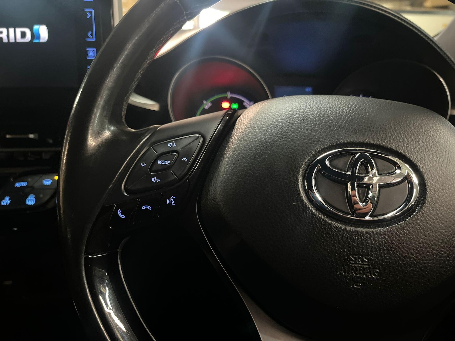 Used Toyota C-HR for sale - 76727886: Photo 31