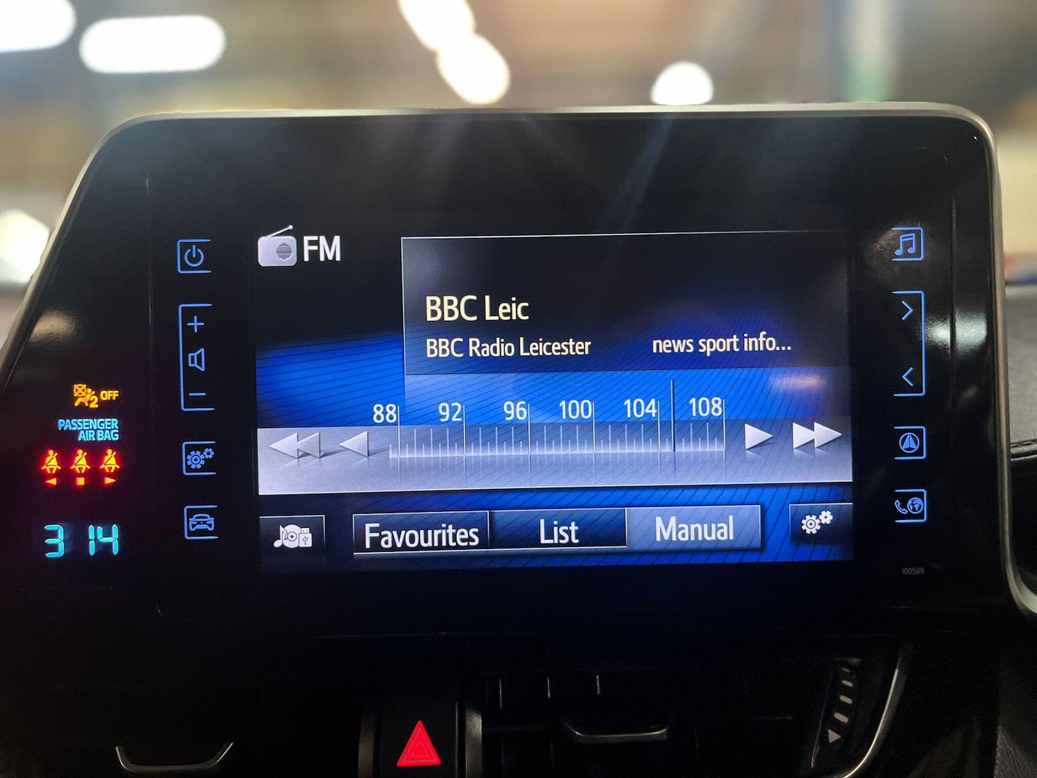 Used Toyota C-HR for sale - 76727886: Photo 37