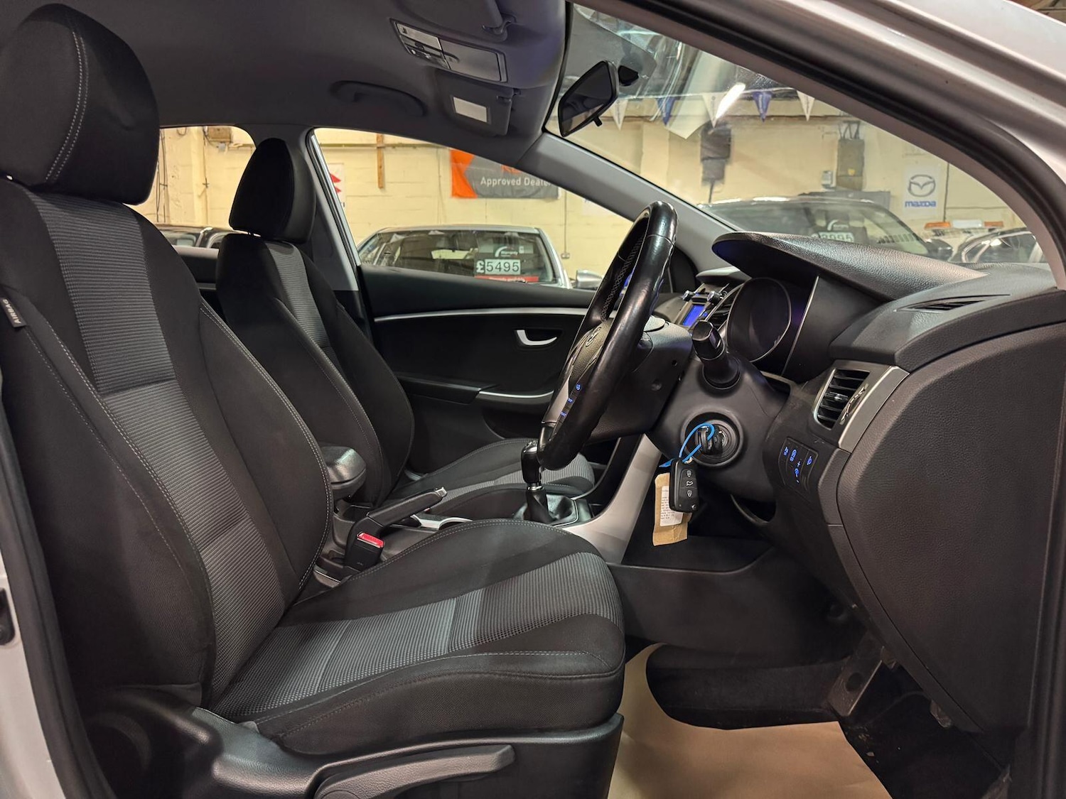 Used Hyundai i30 2013 for sale - 76282985: Photo 16